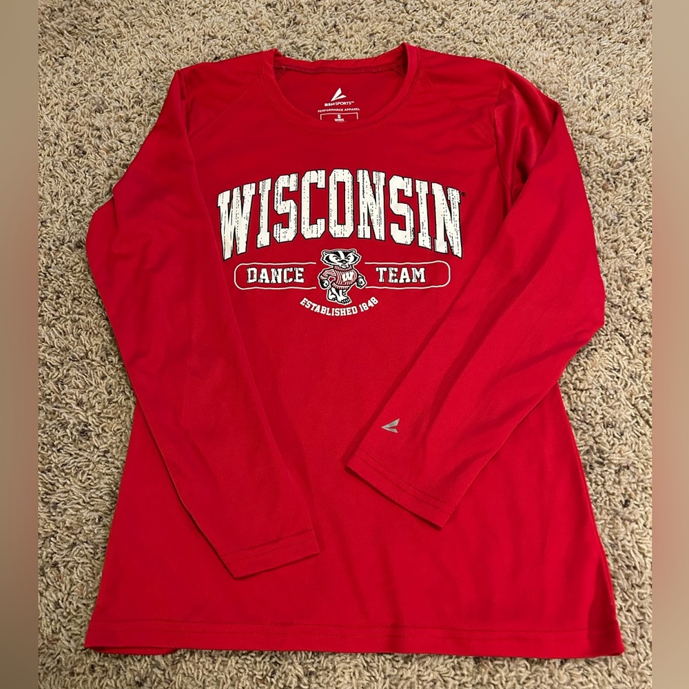 UW Wisconsin Madison Badgers dance team long sleeve shirt size small BSN sports